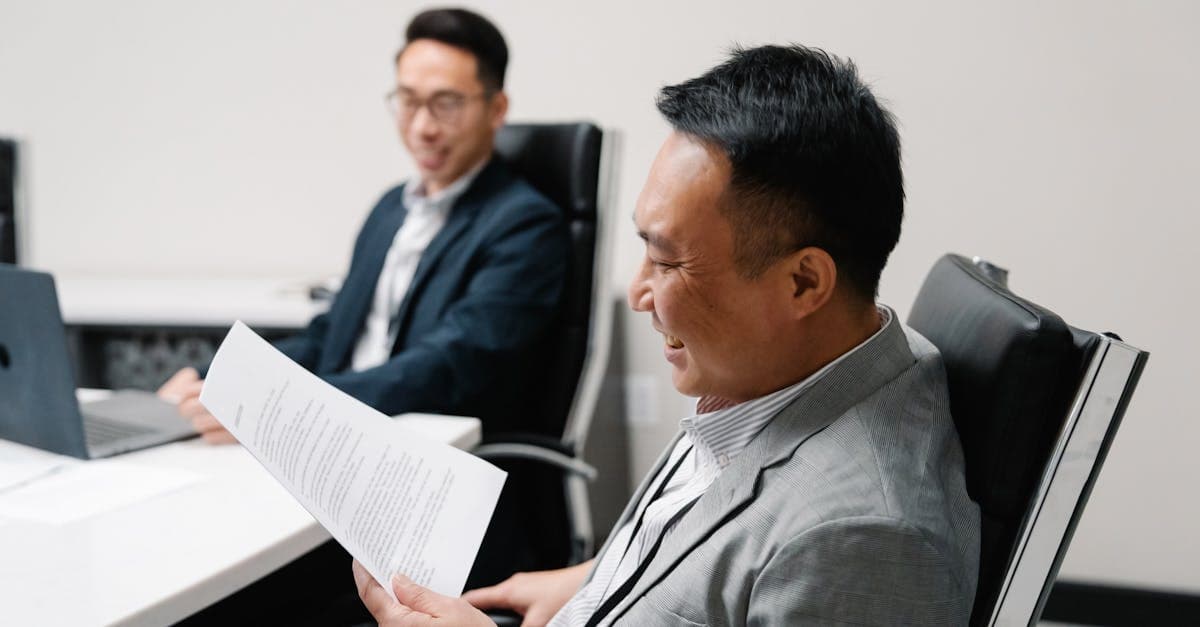 Cover Image for Coverage Limits vs Deductibles: What Every Policyholder Needs to Know