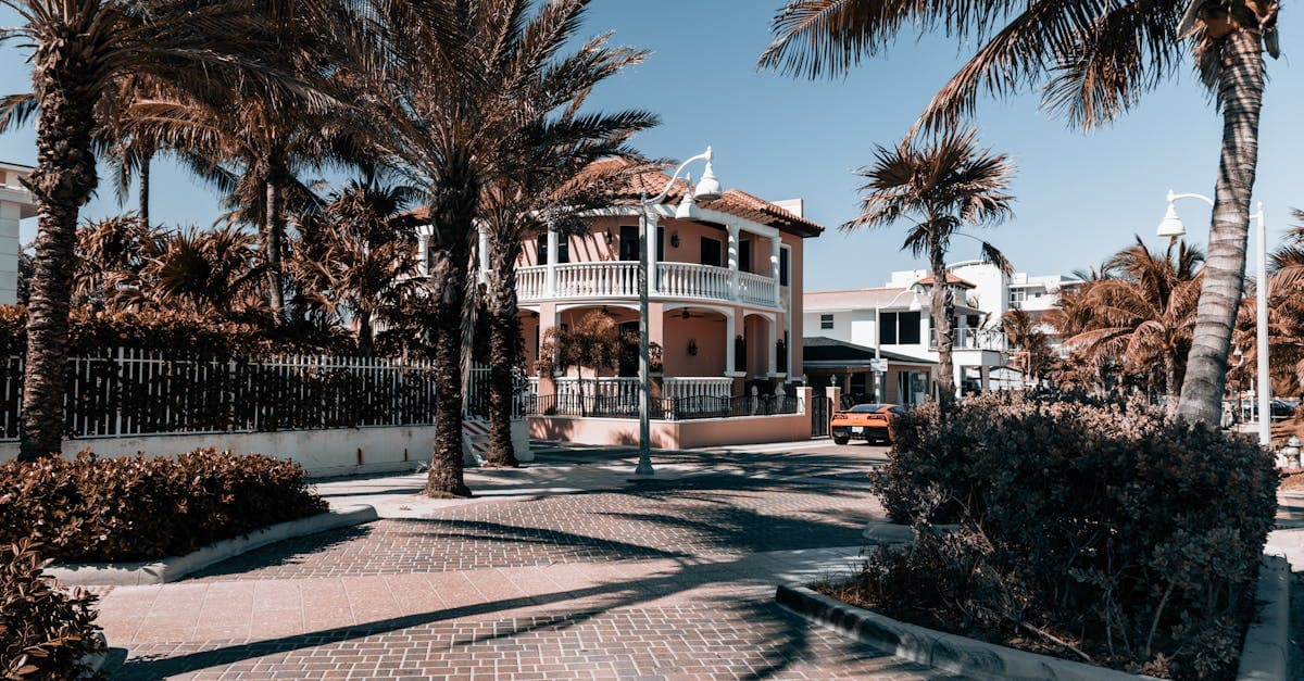 Cover Image for What Questions Should Florida Homeowners Ask Before Buying a Policy?
