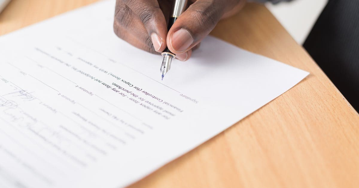 Cover Image for Term vs Whole Life Insurance: A Complete Comparison Guide